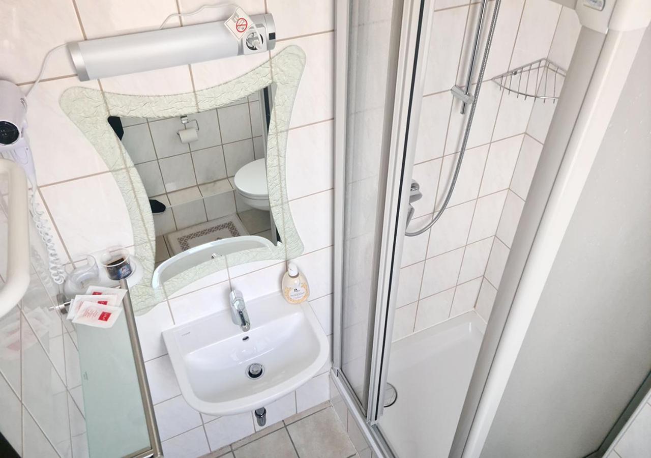 Hotel Geismarburg เกิตทิงเงน ภายนอก รูปภาพ